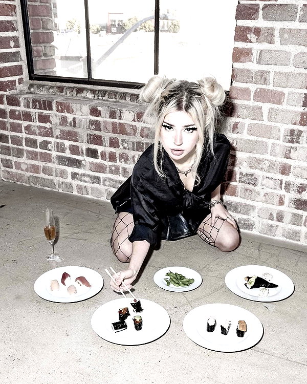 yaminaamane instagram image archive image