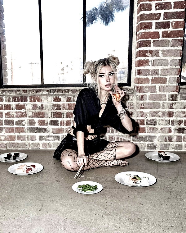 yaminaamane instagram image archive image