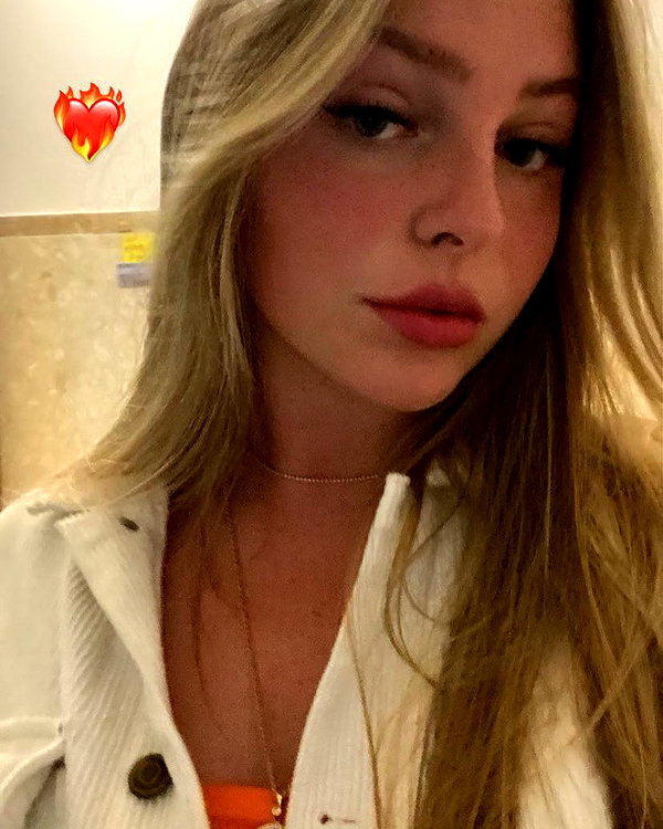 yana_esa instagram image archive image