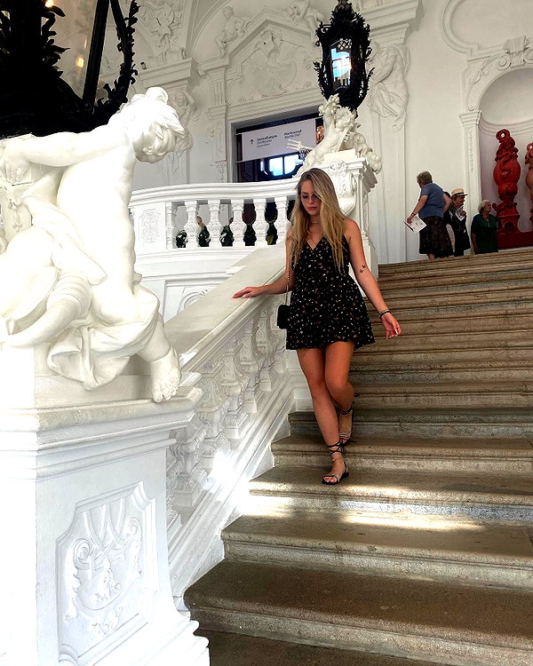 yana_esa instagram image archive image