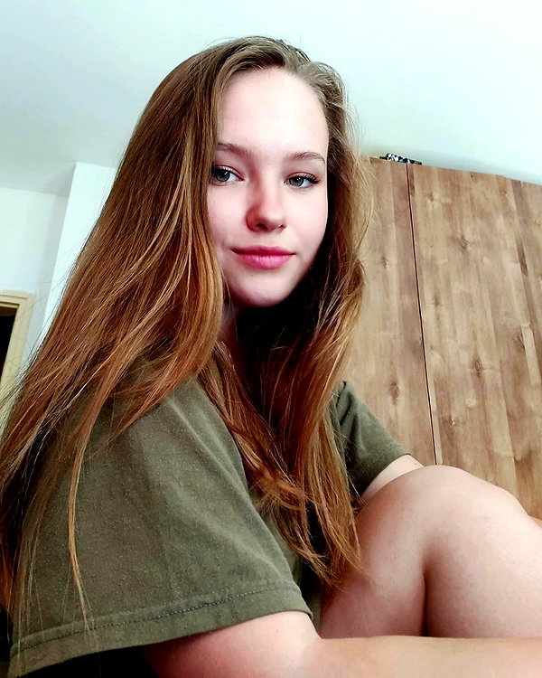 yana_sib4 instagram image archive image