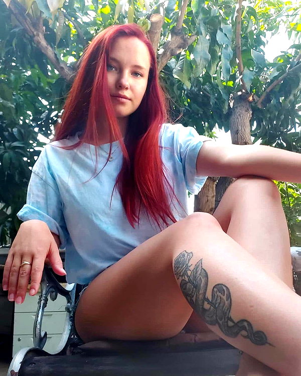 yana_sib4 instagram image archive image