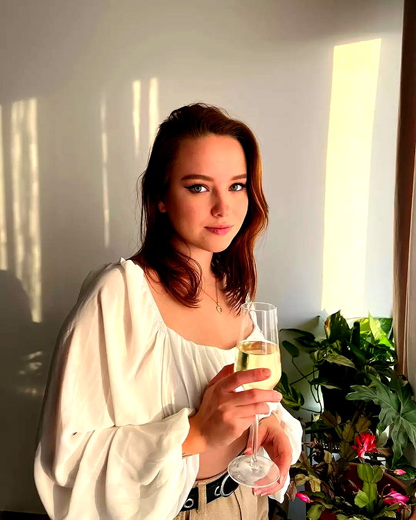 yana_sib4 instagram image archive image