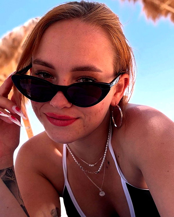 yana_sib4 instagram image archive image