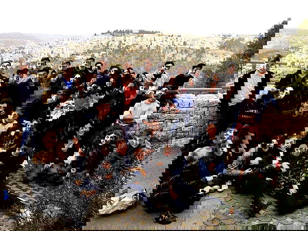 yannaidebeer yannaidebeer archive image