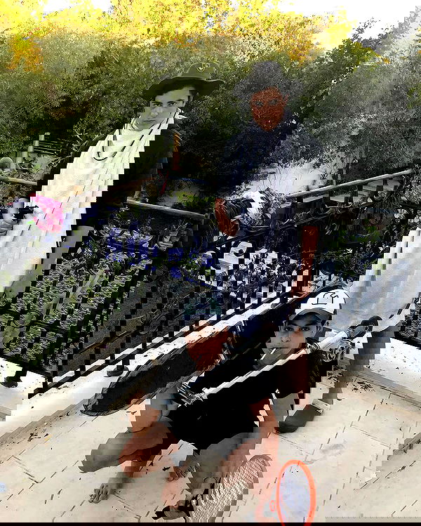 yannaidebeer yannaidebeer archive image