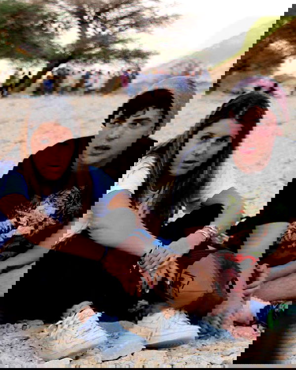 yannaidebeer yannaidebeer archive image