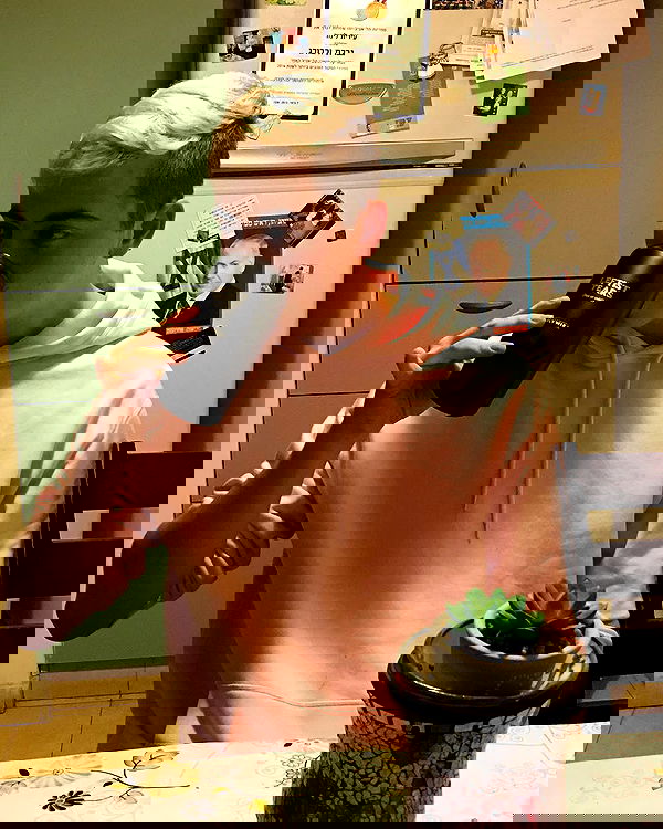 yannaidebeer yannaidebeer archive image