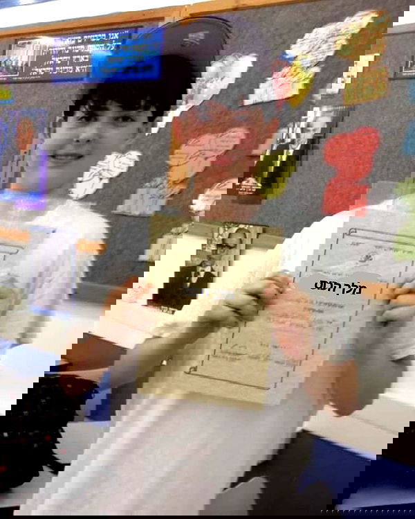 yannaidebeer yannaidebeer archive image