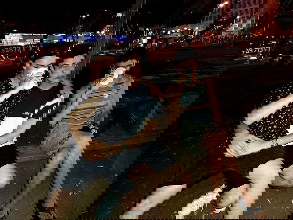 yannaidebeer yannaidebeer archive image