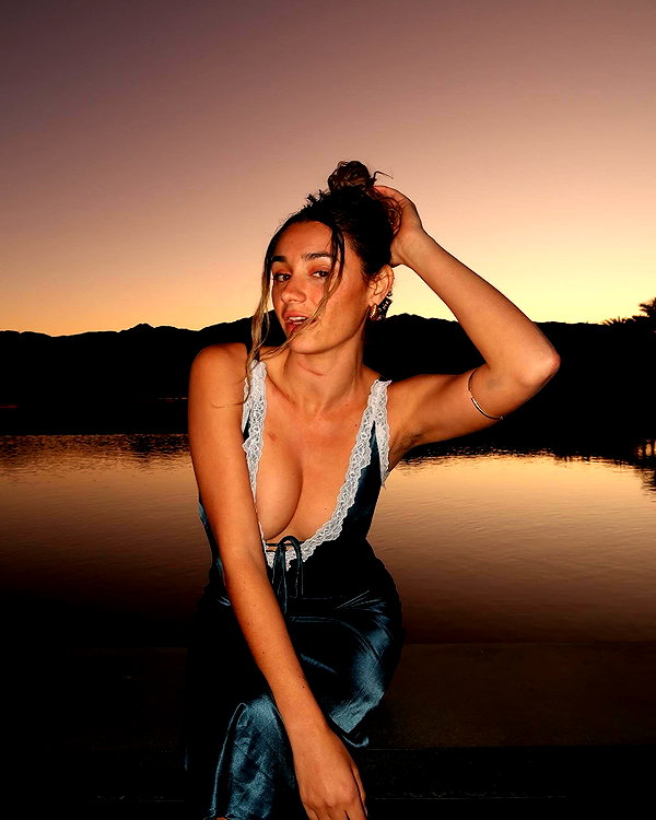 yazgolden instagram image archive image