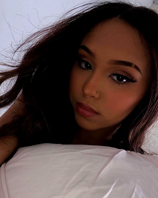 yenichaxx.407 instagram image archive image