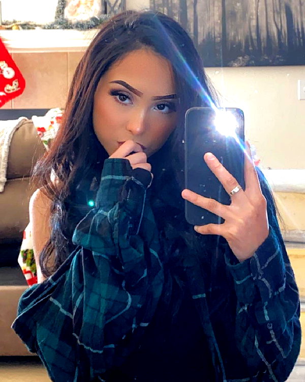 yenichaxx.407 instagram image archive image