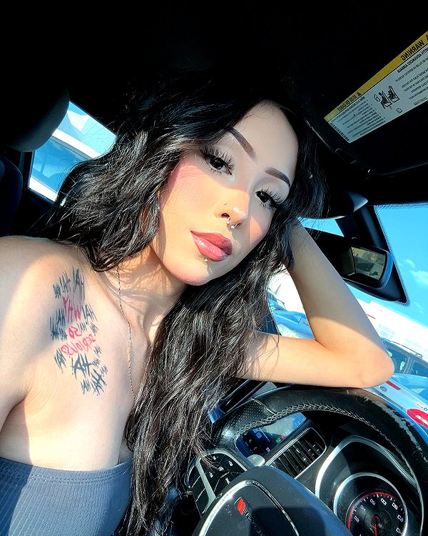 yenichaxx.407 instagram image archive image
