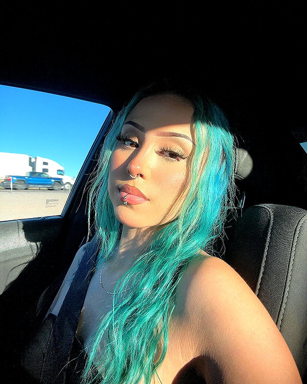 yenichaxx.407 instagram image archive image