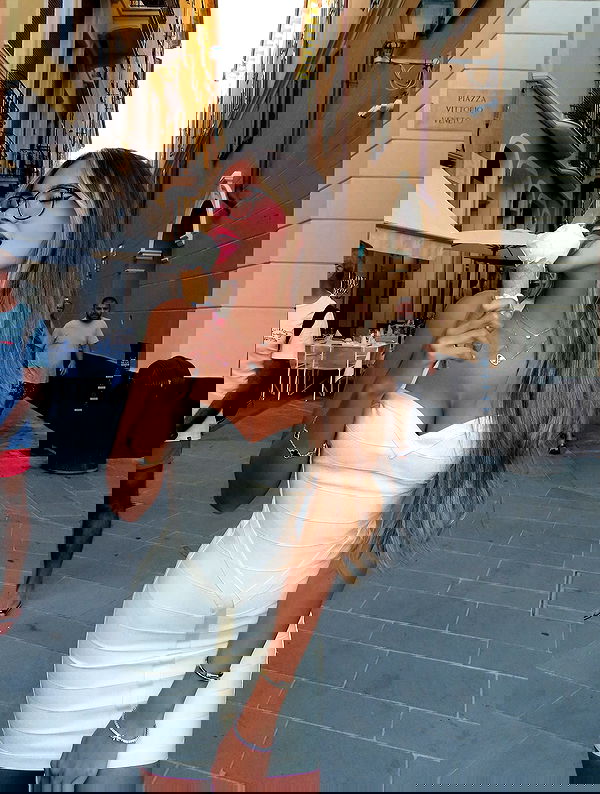 yuli.cohenn image ~ Altpins