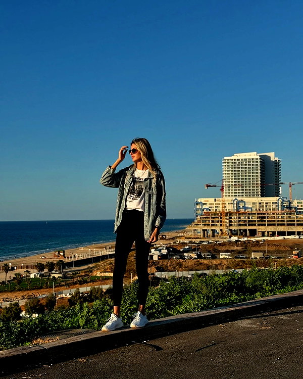 yulia_l1 instagram image archive image