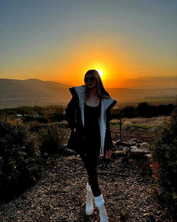 yulia_l1 instagram image archive image
