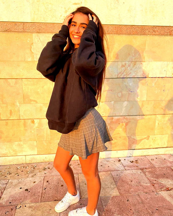 yulialam__ instagram image archive image