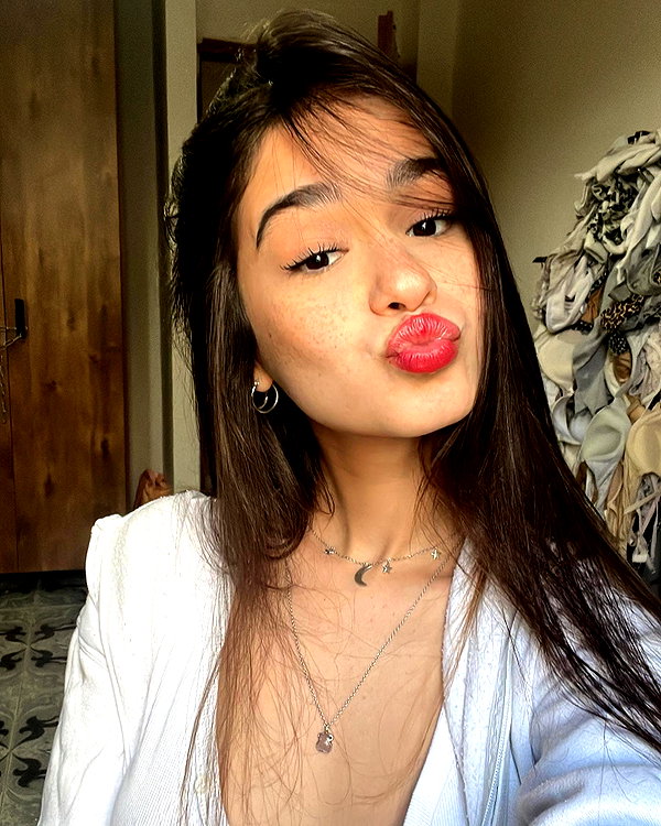 yulialam__ instagram image archive image