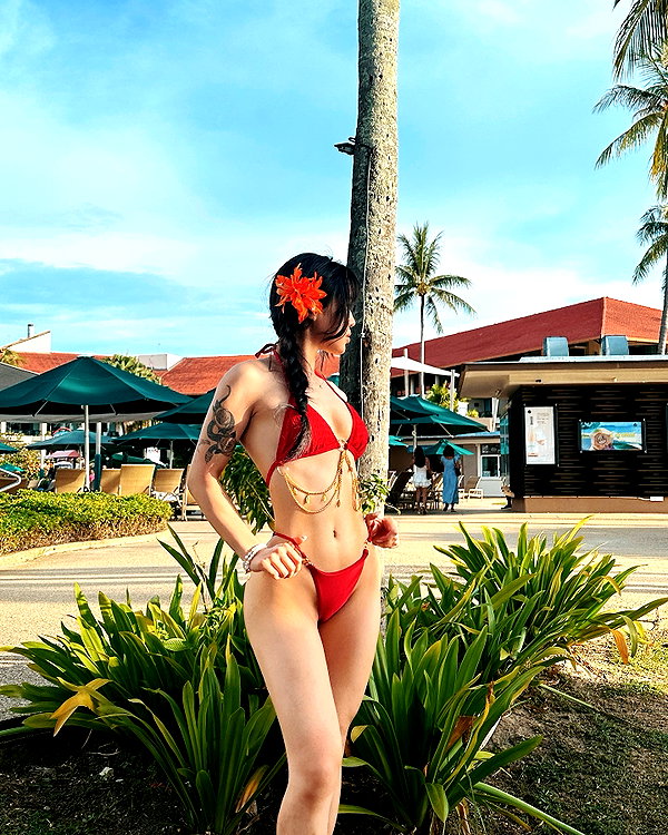 yumiiimy instagram image archive image