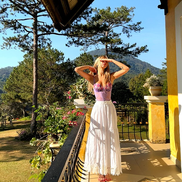 yumisback17 instagram image archive image