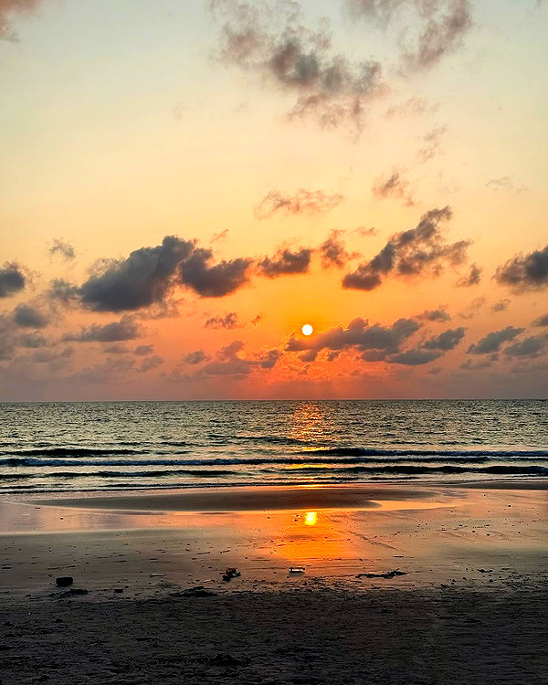 yumisback17 instagram image archive image
