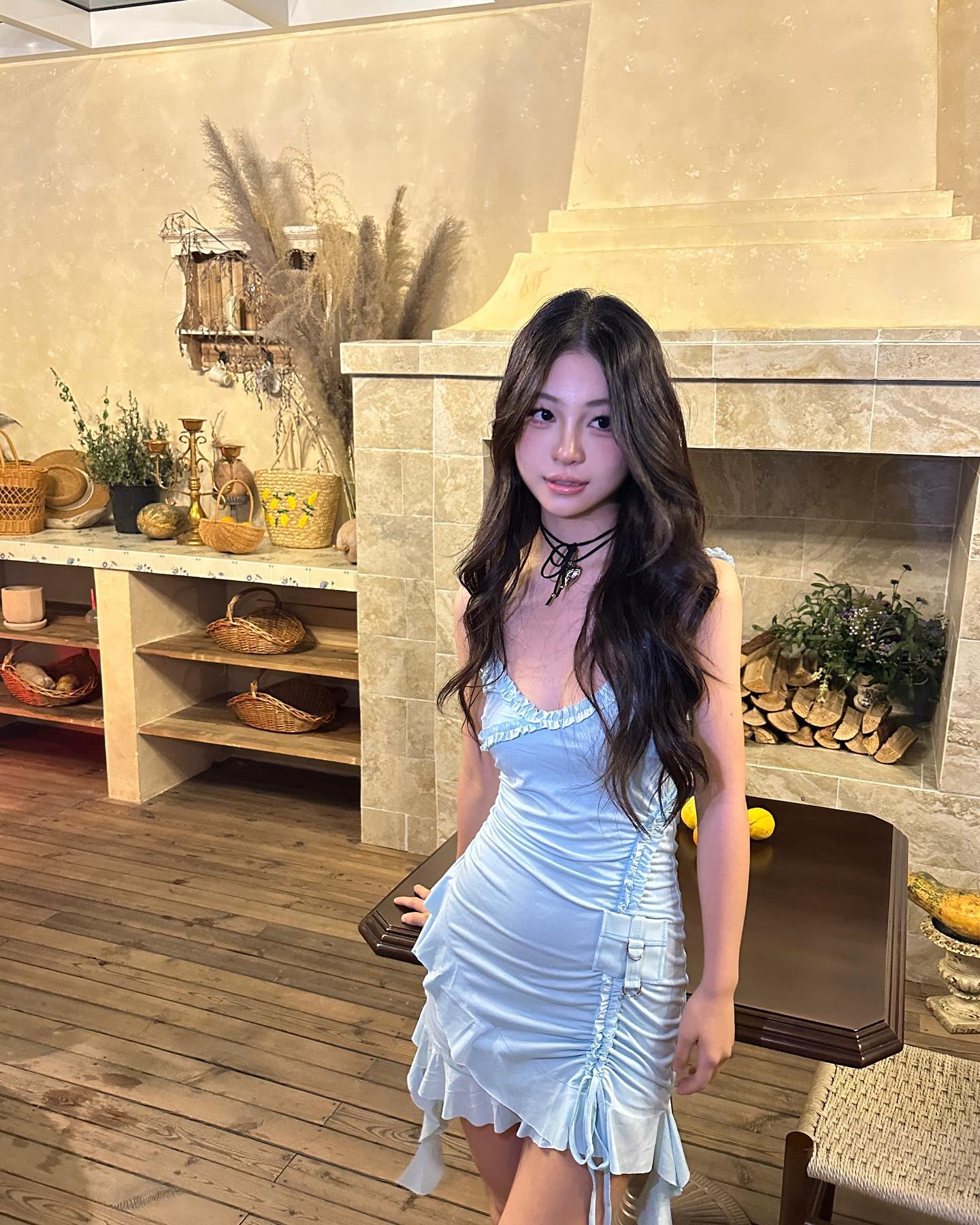 ywwyiiing instagram image archive image