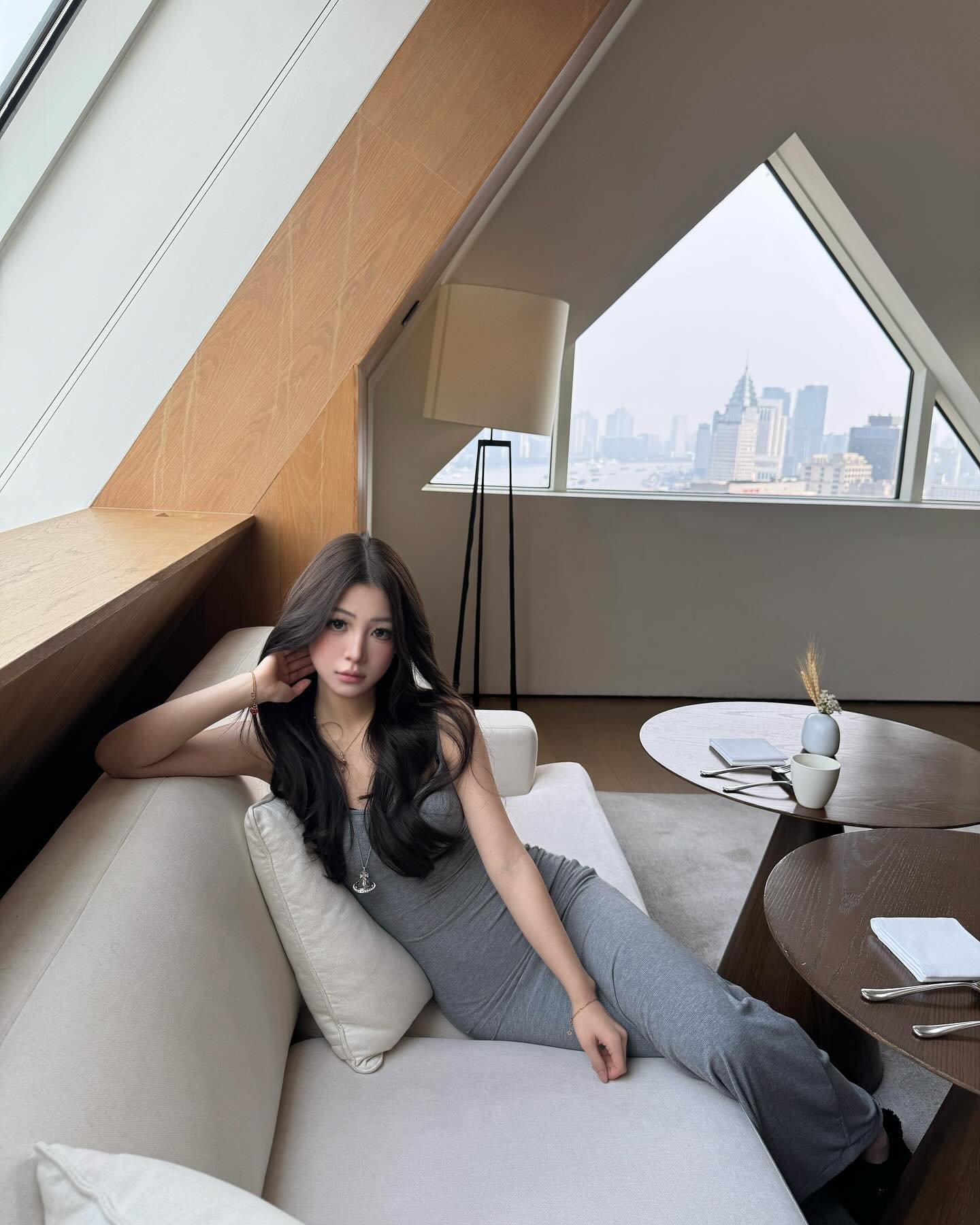 ywwyiiing instagram image archive image