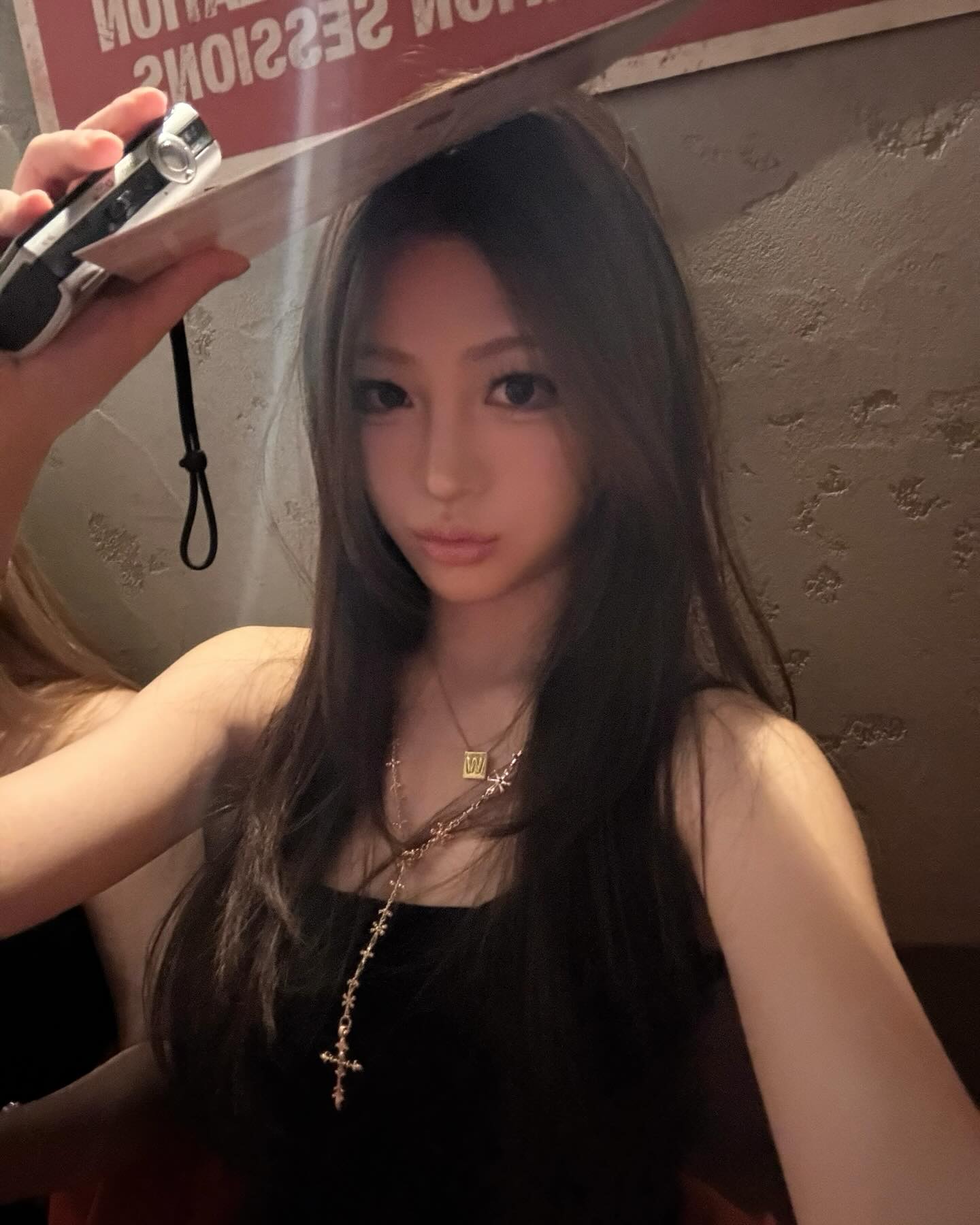 ywwyiiing instagram image archive image