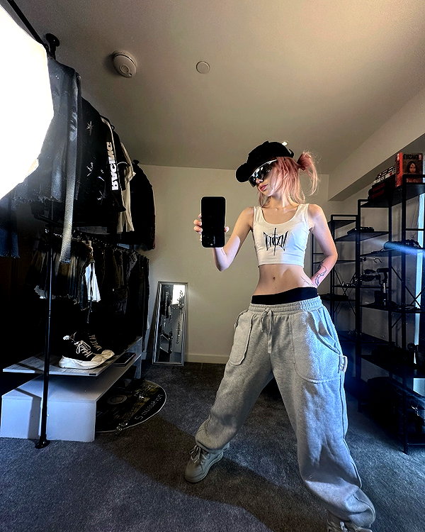 zaperwave instagram image archive image