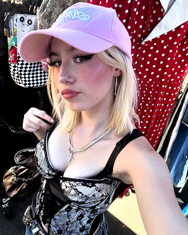 zia__jones instagram image archive image