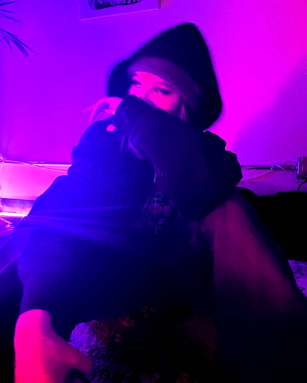 zia__jones instagram image archive image