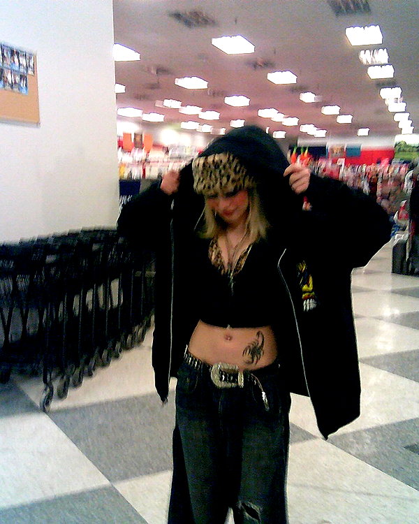 zia__jones zia__jones archive image