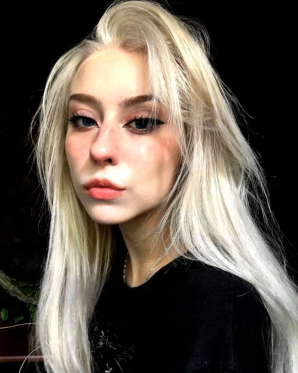 zira_merz instagram image archive image