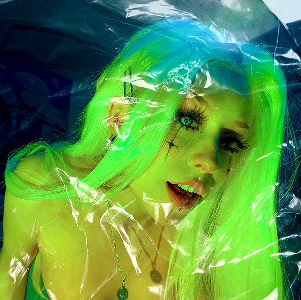 zira_merz instagram image archive image