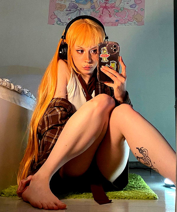 zira_merz instagram image archive image