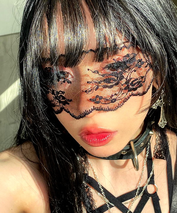 zira_merz instagram image archive image