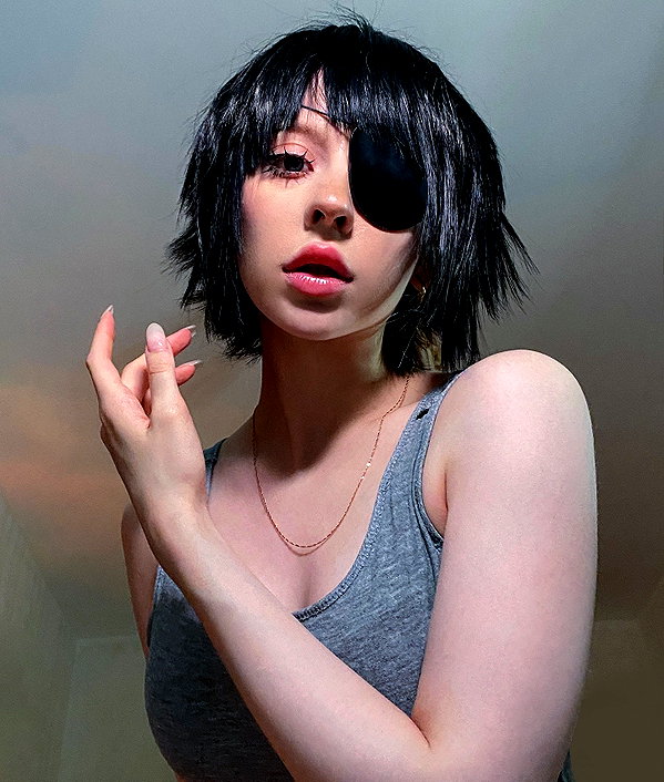 zira_merz instagram image archive image