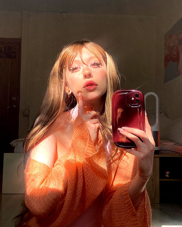 zira_merz instagram image archive image