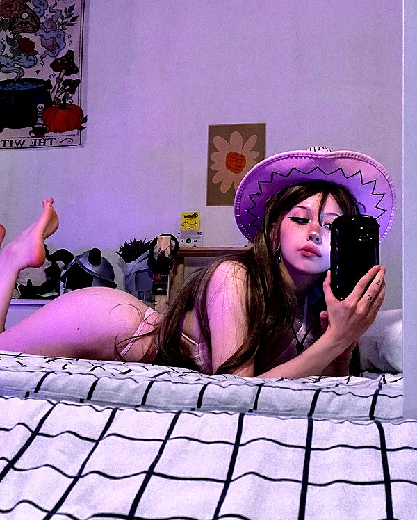 zira_merz instagram image archive image