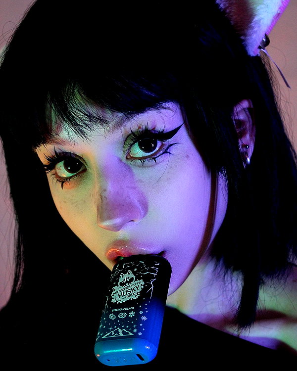 zira_merz instagram image archive image