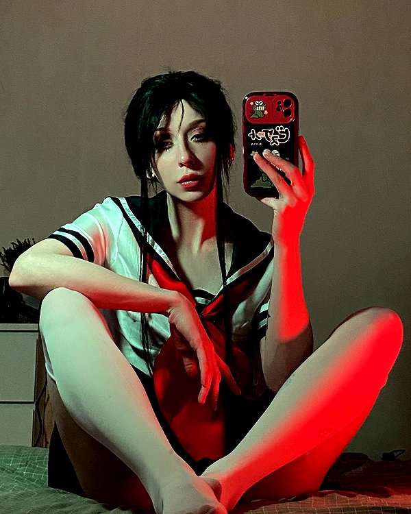 zira_merz instagram image archive image