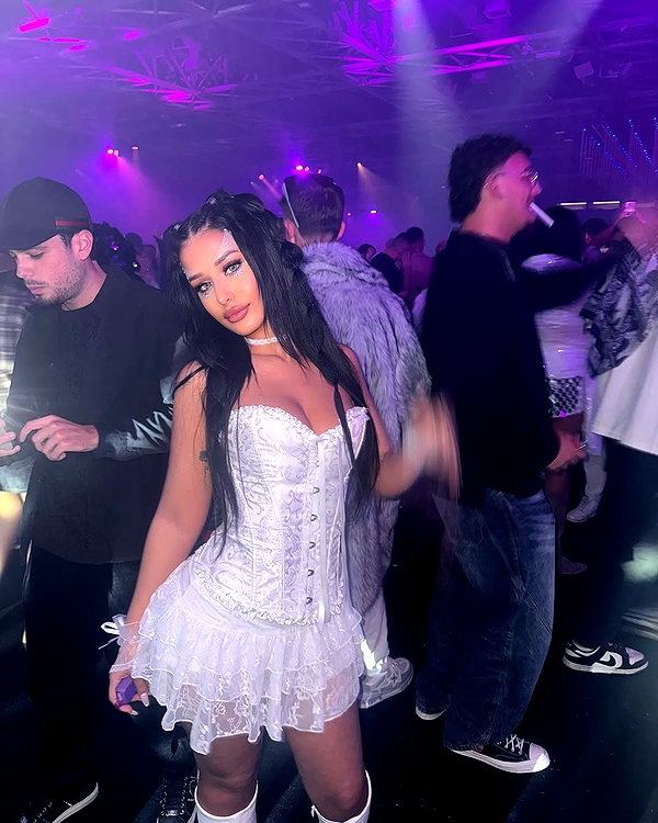 zivkablo109 instagram image archive image