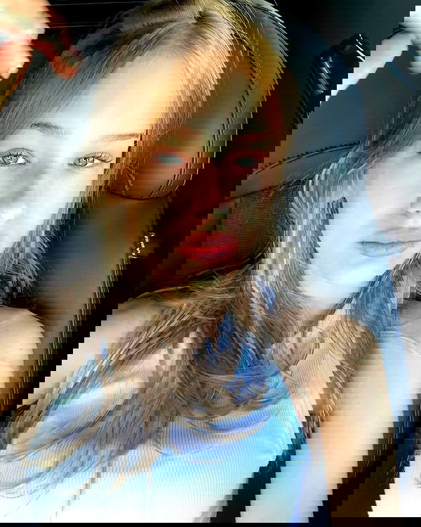 zlata_shipulin zlata_shipulin archive image