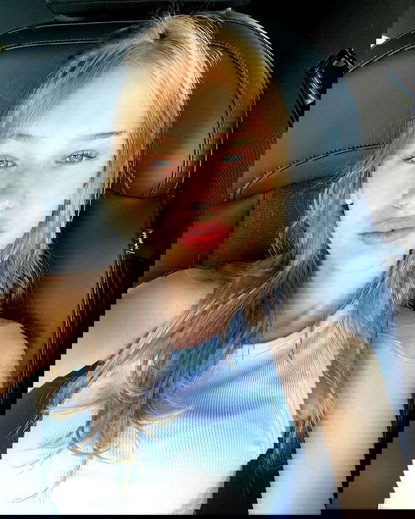 zlata_shipulin zlata_shipulin archive image