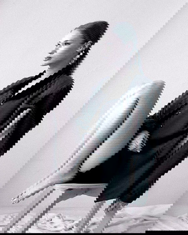 zlata_shipulin zlata_shipulin archive image