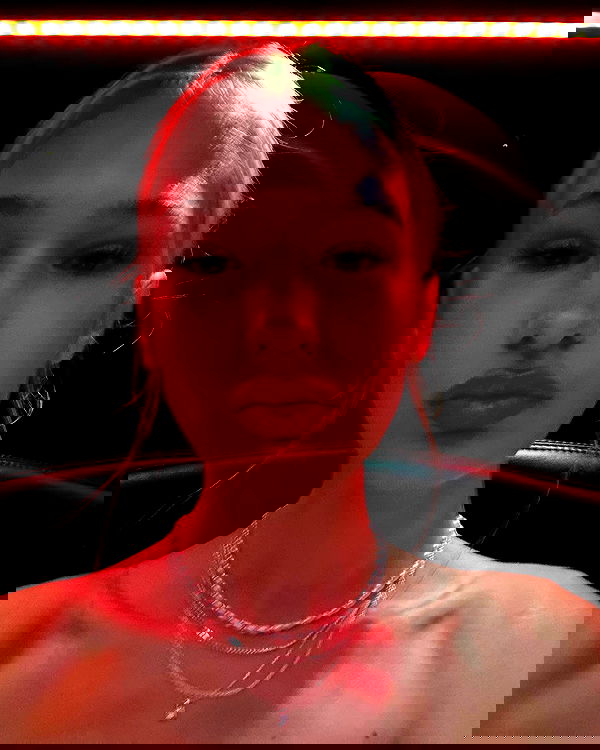 zlata_shipulin zlata_shipulin archive image