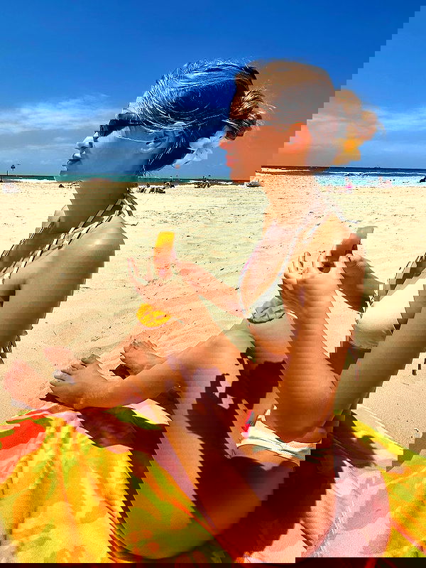 zlata_shipulin zlata_shipulin archive image