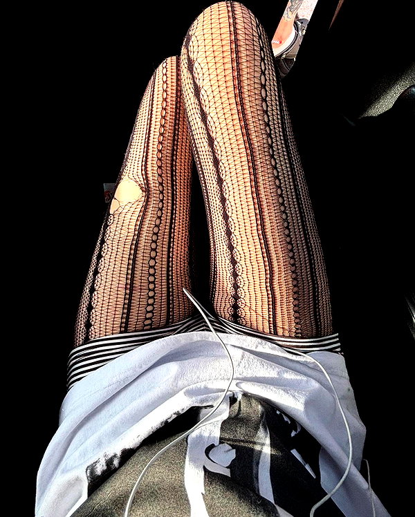 zmbigrl0_o instagram image archive image